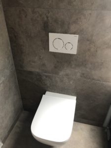 Toilettes suspendues maison garage accolé Alsace